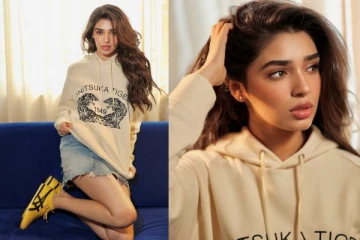 இளம் நடிகை க்ரித்தி ஷெட்டி ட்ரெண்டி போட்டோஷூட்