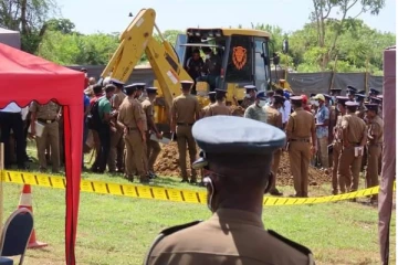 தோண்டி எடுக்கப்பட்ட உடல்கள்! புலஸ்தினியை மண்ணுக்குள் தேடும் காவல்துறை!!