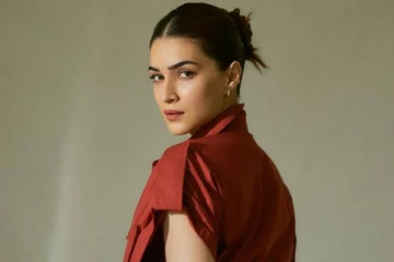 பாலிவுட் சினிமாவில் நடிகைகளுக்கு இது தான் நிலை.. கீர்த்தி சனோன் வேதனை