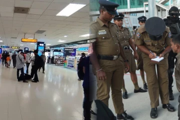 கட்டுநாயக்க விமான நிலையத்தில் வர்த்தகர் கடத்தல்