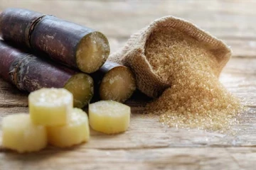 கரும்பு சாப்பிடுவதால் உடம்பில் நடக்கும் மாற்றங்கள் என்ன? கட்டாயம் தெரிஞ்சிக்கோங்க