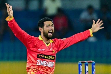 ஜிம்பாப்வே அணியில் எந்த வீரரும் செய்யாத சாதனையை படைத்த சிக்கந்தர் ரஸா