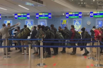 உடனே இந்த ஐரோப்பிய நாட்டை விட்டு வெளியேறுங்கள்! அமெரிக்கர்களுக்கு வெளியுறவுத்துறை வலியுறுத்தல்