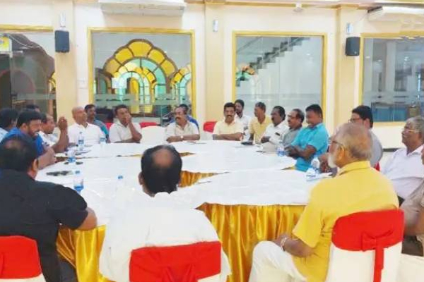 விக்கினேஸ்வரன் தலைமையில் உருவாகும் புதிய கூட்டணி! யாழில் ஒன்றுகூடிய முக்கியஸ்தர்கள் | New Alliance Formed Leadership Of Vigneswaran