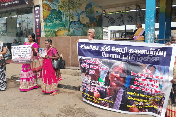 வலிந்து காணாமல் ஆக்கப்பட்டோரின் உறவுகளின் தொடர் போராட்டங்கள் (Photos) | Protest In Kilinochchi Missing Relatives