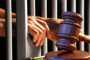 மகநெகும அதிகாரிகள் இருவருக்கு விளக்கமறியல்