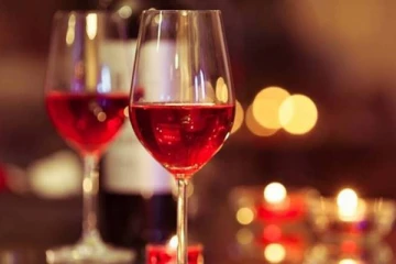 மதுபான பிரியர்களுக்கு ஓர் அதிர்ச்சி தகவல்! (Photos)