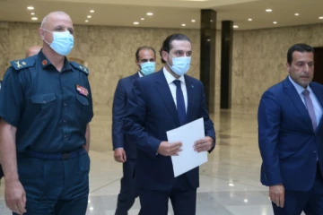 ஜனாதிபதியுடன் பயணிக்க முடியாது;  பதவியை  இராஜினாமா செய்த பிரதமர்