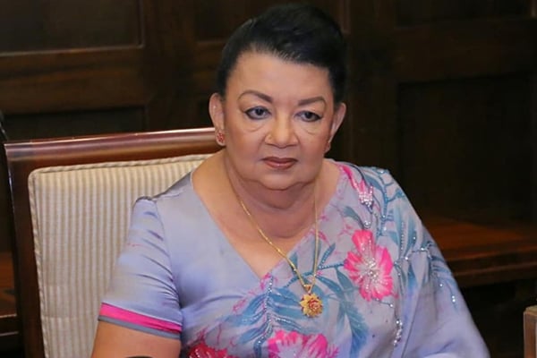 மகிந்த குடும்பத்தில் மற்றுமொரு மோசடி அம்பலம் | Shiranthi Bought Lands From Colombo