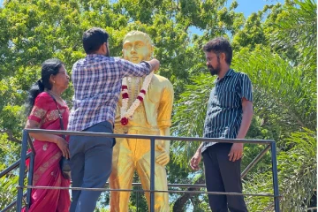 உரும்பிராயில் இடம்பெற்ற தியாகி பொன். சிவகுமாரின் அஞ்சலி நிகழ்வு