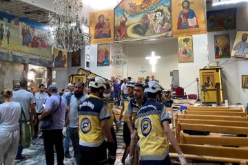 சிரியாவில் பெரும் அதிர்ச்சி ; தேவாலயத்தில் நிகழ்ந்த குண்டுவெடிப்பில் சிக்கி 20 பேர் பலி