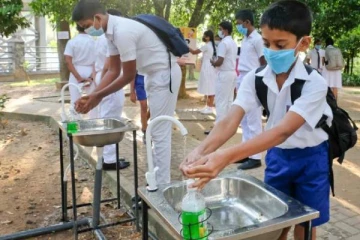 பாடசாலைகளை மீள திறப்பது குறித்து கல்வி அமைச்சு வெளியிட்ட தகவல்!