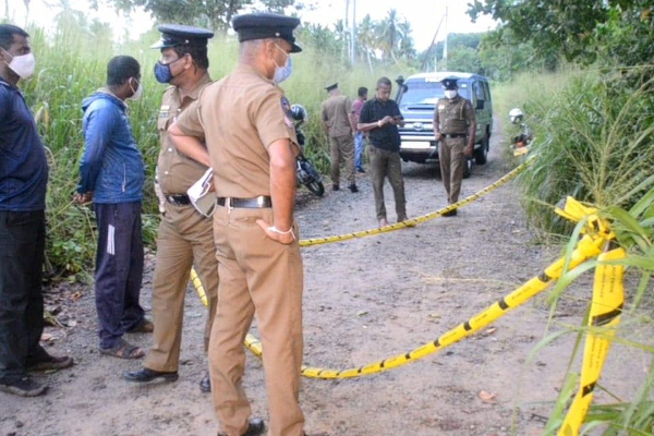 திருமண வீட்டில் ஒன்றுக்கூடிய நண்பர்களால் குழப்பம்! நால்வர் வெட்டிப்படுகொலை | Kurunagala Four People Massacred