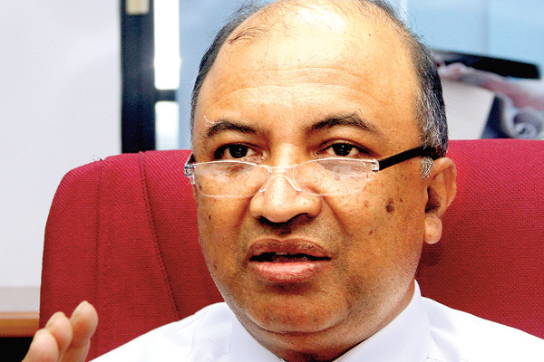 வார இறுதி விடுமுறை தொடர்பில் பொதுமக்களுக்கு எச்சரிக்கை! - ஐபிசி தமிழ்