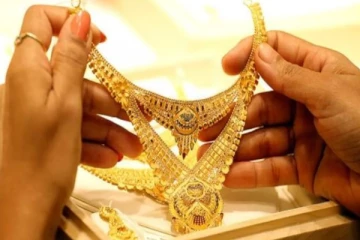 உங்களின் தங்க நகையை பளபளக்க வைக்க இந்த ஒரே ஒரு பொருள் போதும்!