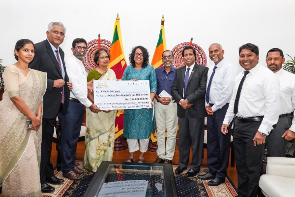 25 கோடி ரூபாய் நன்கொடை வழங்கிய சந்திரிக்காவை பாராட்டிய Npp அமைச்சர் | Bimal Praises Chandrika For Donating Rs 25 Crore 25 கோடி ரூபாய் நன்கொடை வழங்கிய சந்திரிக்காவை பாராட்டிய Npp அமைச்சர் | Bimal Praises Chandrika For Donating Rs 25 Crore