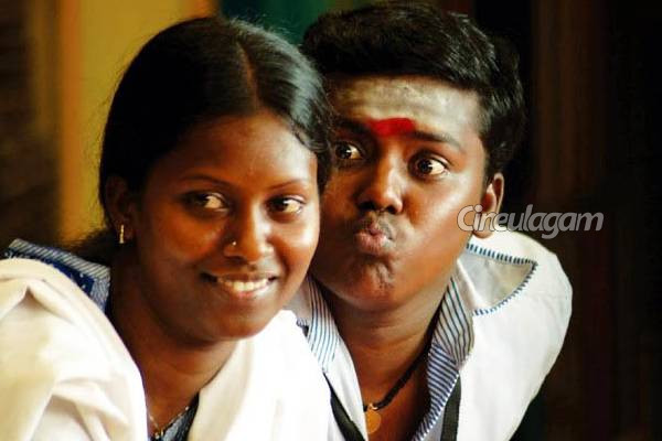 அங்காடித் தெரு பட புகழ் நடிகை சோபியாவை நியாபகம் இருக்கா... என்ன பண்றாங்க தெரியுமா, குடும்ப போட்டோ | Angadi Theru Movie Actress Sofia Latest
