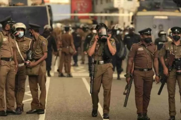 கைக்குண்டு மற்றும் கூரிய ஆயுதங்களுடன் ஓய்வுபெற்ற இராணுவ வீரர் கைது! வெளியாகிய பின்னணி