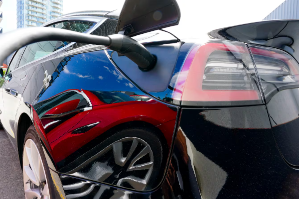 சீன மின்சார வாகனங்களுக்கு கனடாவில் ஆதரவு | Canada People Supports For Ev