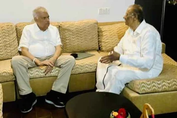 நகைச்சுவை நடிகர் பாணியில் செயற்படும் மாவையும் அவரது மகனும்! முன்வைக்கப்பட்ட குற்றச்சாட்டு