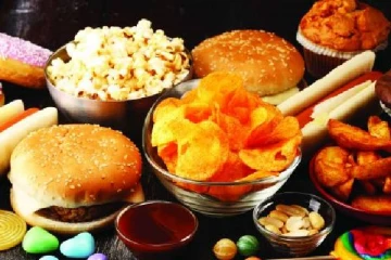 உணவுக்கான தொலைக்காட்சி விளம்பரங்களுக்கு கட்டுப்பாடு விதித்த பிரித்தானியா!