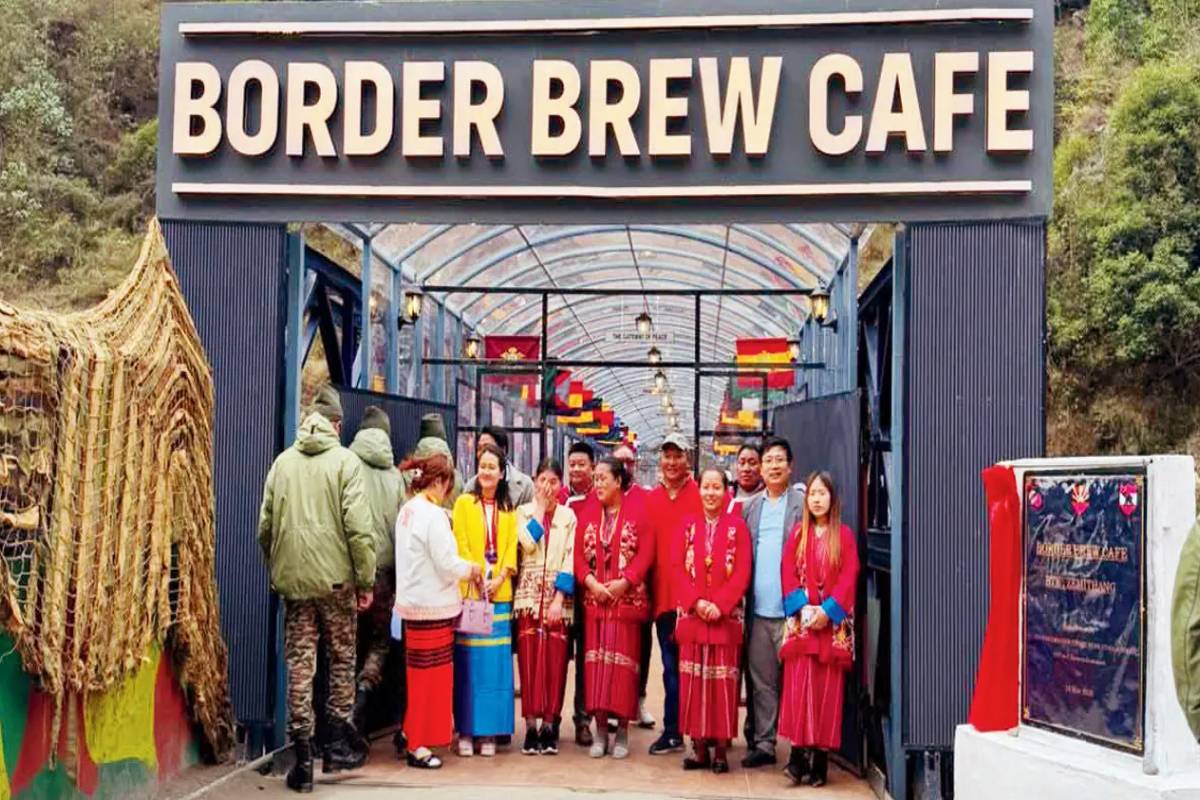 எல்லையில் காஃபி ஷாப் திறந்த இந்திய இராணுவம் | Indian Army Opens Coffee Shop At The Border