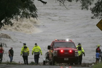 டெக்சாஸில் பேரழிவை ஏற்படுத்திய வெள்ளம்; 24 பேர் பலி... 20 குழந்தைகள் மாயம்