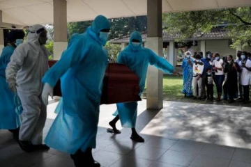 இலங்கையில் நாளொன்றுக்கு 200 - 300 பேர் வரை உயிரிழக்கலாம்!