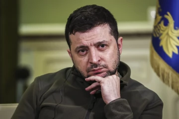 உக்ரைன் அரசாங்கத்தை பதவி கவிழ்க்க சதிப்புரட்சி!