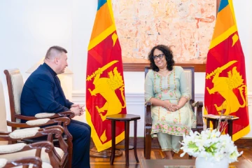 වතිකානු තානාපති අගමැතිනිය හමුවෙයි - හේතුව මෙන්න