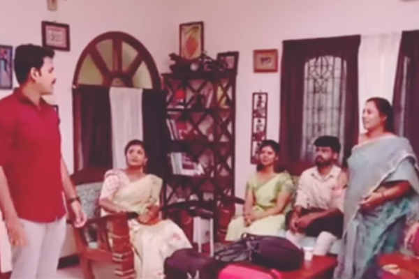 Siragadikka Aasai: வேலை பார்க்கும் பெண்ணிடம் தவறாக நடந்து கொண்டாரா மனோஜ்? அடுத்து வந்த ஆப்பு | Siragadikka Aasai 3 Lakh Shop Staff Complaint