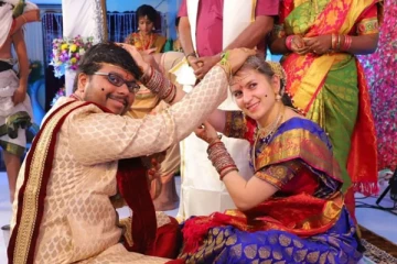 வெளிநாட்டு அழகியை கரம்பிடித்த இளைஞர்! இந்து முறைப்படி கோலாகல திருமணம்