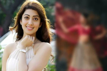 2 குழந்தைகளுக்கு அம்மாவான பின்னரும் இப்படியா? வைரலாகும் நடிகை பிரணிதாவின் new look