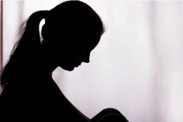 9ஆம் வகுப்பு மாணவியை பாலியல் வன்கொடுமை செய்து கர்ப்பமாக்கிய கூலித்தொழிலாளி