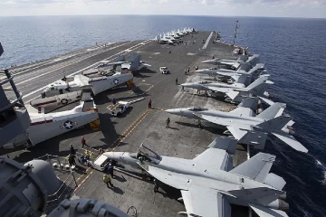 උණුසුම ඉහල යන මැදපෙරදිග යුද්ධය - ඇමරිකාවේ විශාලතම යුද නැව ජෝර්ජ් බුෂ් නෞකාව මැදපෙරදිගට