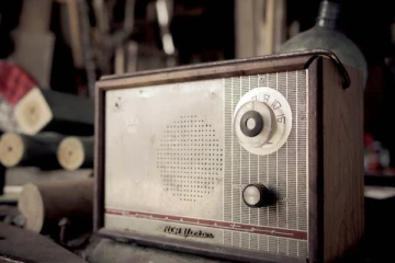 பாகிஸ்தானில் இந்திய சினிமா பாடல்களுக்கு தடை!