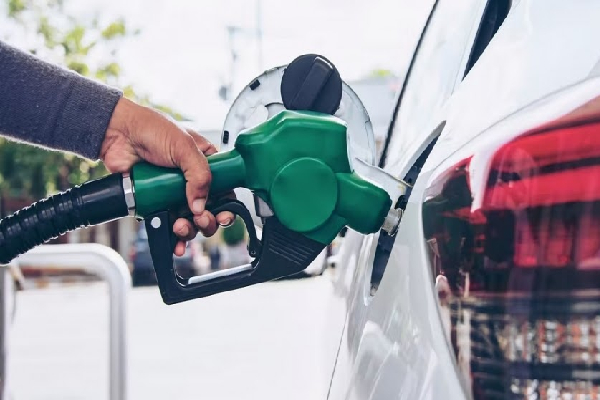 முச்சக்கரவண்டி கட்டணம் தொடர்பில் வெளியான அறிவித்தல் | Three Wheeler Fares Will Not Be Increased Sl