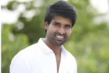 வெற்றிமாறன் படத்திற்காக மிரட்டலான லுக்கில் நடிகர் சூரி.. செம மாஸான புகைப்படம் இதோ..