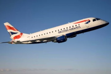 நடுவானில் தீப்பிடித்த விமானம் ; பயணிகளுக்கு மூச்சுத்திணறல்