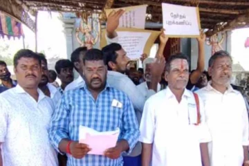 இறால் பண்ணைகளை தடை செய்யவில்லையென்றால், தேர்தலை புறக்கணிப்போம் - மீனவர்கள் போராட்டம்!