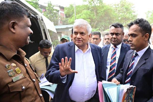 நீதிமன்றில் முன்னிலையானார் ரணில் | Ranil In Court நீதிமன்றில் முன்னிலையானார் ரணில் | Ranil In Court