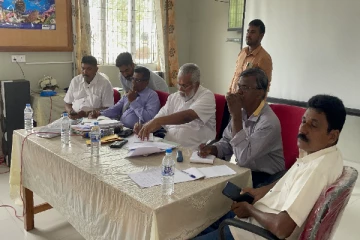 கடற்றொழிலாளர்களின் பொருளாதார சுமை: டக்ளஸ் தேவானந்தா முன்வைத்த தீர்வு(Photo)