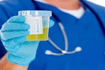 சிறுநீர் நுரை போன்று வெளியேறுகிறதா? அதற்கு காரணம் இதுதான்