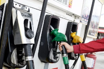 எரிபொருள் கையிருப்பு தொடர்பில் வெளியான தகவல்-செய்திகளின் தொகுப்பு