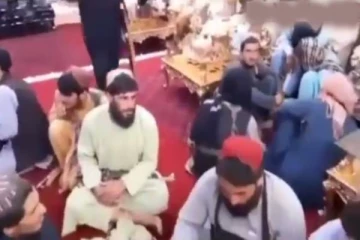 காபூல் ஜனாதிபதி மாளிகைக்குள் புகுந்து தாலிபான்கள் செய்த அட்டகாசம்- வைரலாகும் வீடியோ