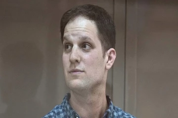 அமெரிக்க பத்திரிக்கையாளரை விடுவிக்க மறுக்கும் ரஷ்ய நீதிமன்றம்: வலுக்கும் எதிர்ப்புகள்