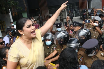 ஜனாதிபதி ரணிலுக்கு எச்சரிக்கை விடுத்த ஹிருணிக்கா!