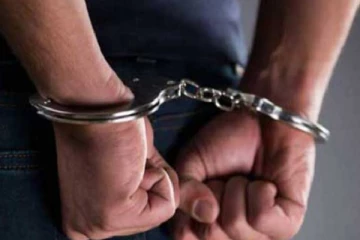 தமிழர் பகுதியில் குடும்பஸ்தர் ஒருவர் மர்மபொருடன் அதிரடி கைது!