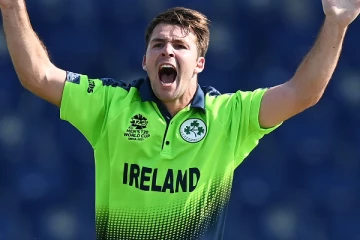"4 பந்துகளில் 4 விக்கெட்" - டி20 உலகக்கோப்பையில் அசத்திய அயர்லாந்து வீரர்