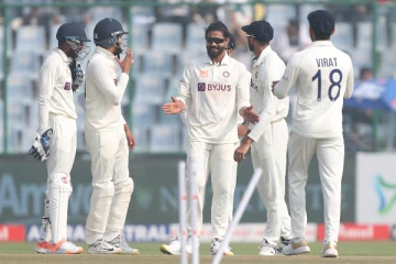 டெஸ்ட் போட்டி; இந்தியா 6 விக்கெட் வித்தியாசத்தில் அபார வெற்றி